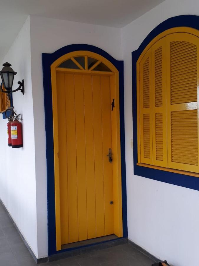 Aparthotel Residencial Colonial Amarelo A 150M Da Praia De Mariscal à Bombinhas Extérieur photo